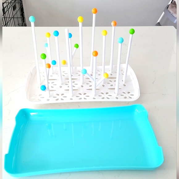 Large Capacity Baby Bottle Drying Rack With Drip Tray. - Picture 6 of 7